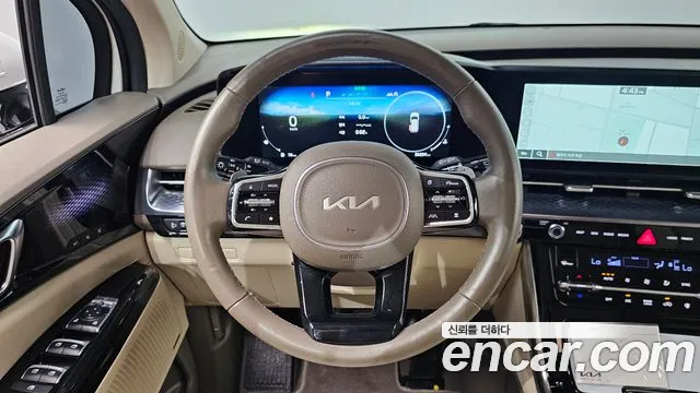Kia Carnival 2022 thumb 5