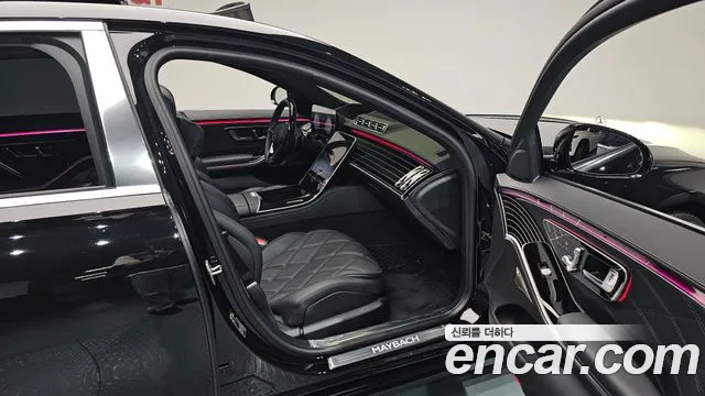 Mercedes-Benz S-Class 2025 thumb 6