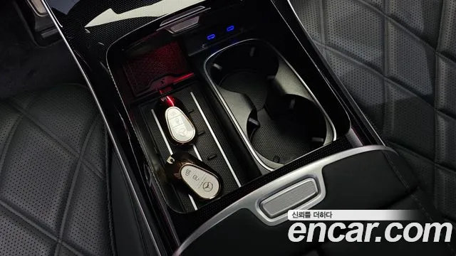 Mercedes-Benz S-Class 2025 thumb 10