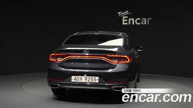 Hyundai Grandeur 2017 thumb 6