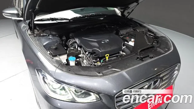 Hyundai Grandeur 2017 thumb 3