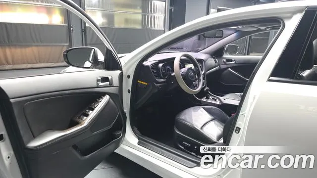 Kia K5 2013 thumb 10
