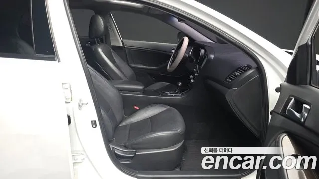 Kia K5 2013 thumb 8