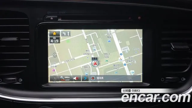 Kia K5 2013 thumb 11