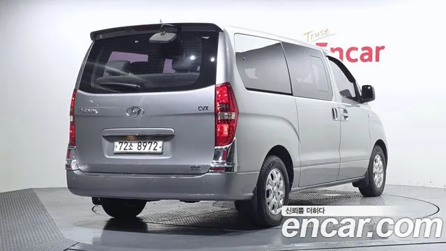 Hyundai Staria 2012 thumb 5
