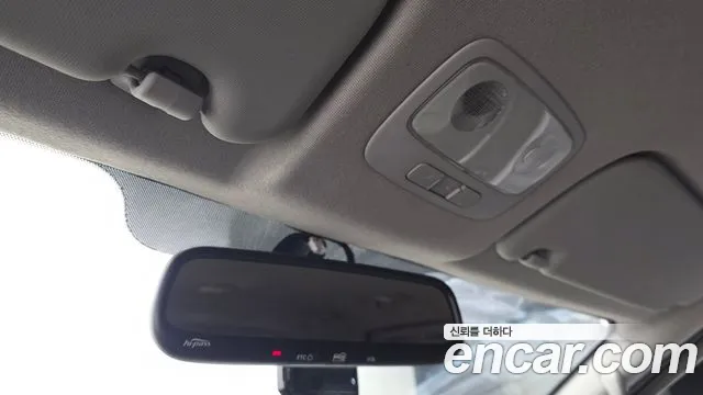 Hyundai Staria 2012 thumb 10