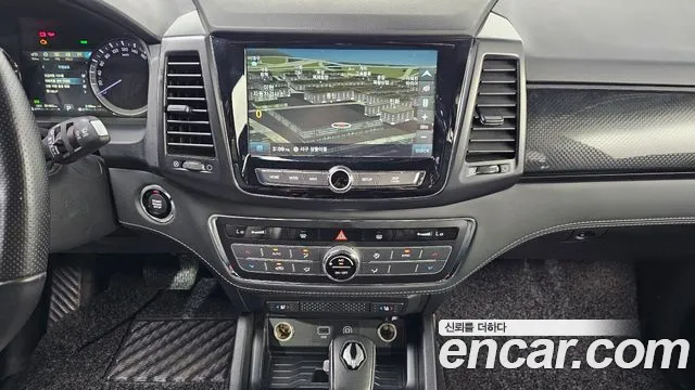 KGM Rexton 2019 thumb 5