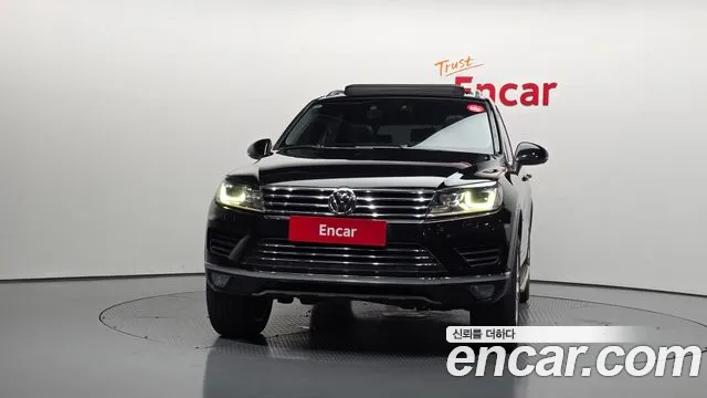 Volkswagen Touareg 2015 thumb 3