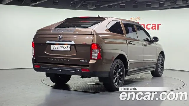 KGM Korando 2016 thumb 3