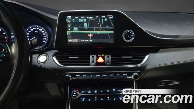 Hyundai Grandeur 2017 thumb 5