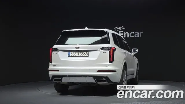 Cadillac XT6 2020 thumb 2