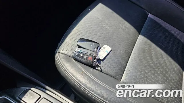 Hyundai Санта Фе 2012 thumb 5