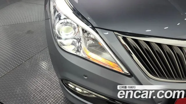 Hyundai Grandeur 2015 thumb 12