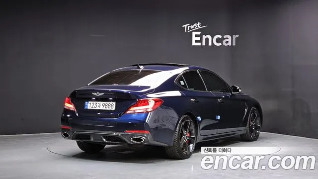 Genesis G70 2019 thumb 9