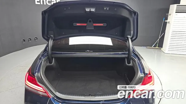 Genesis G70 2019 thumb 8