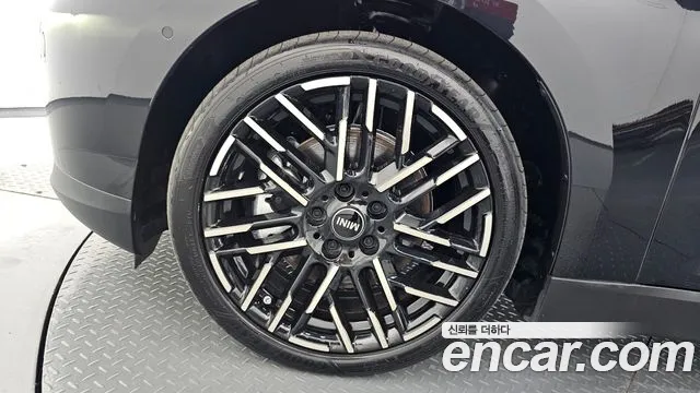 Mini Cooper Electric 2024 thumb 12