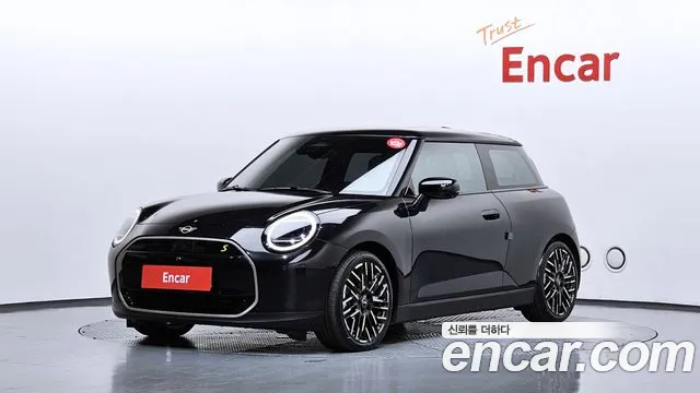Mini Cooper Electric 2024 thumb 3