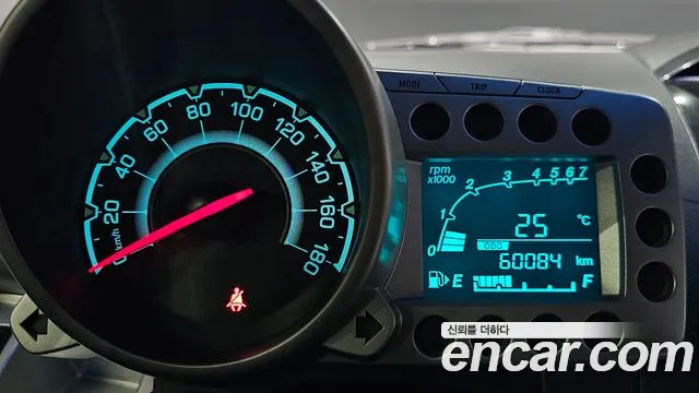 Chevrolet Spark 2011 thumb 9