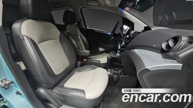 Chevrolet Spark 2011 thumb 2