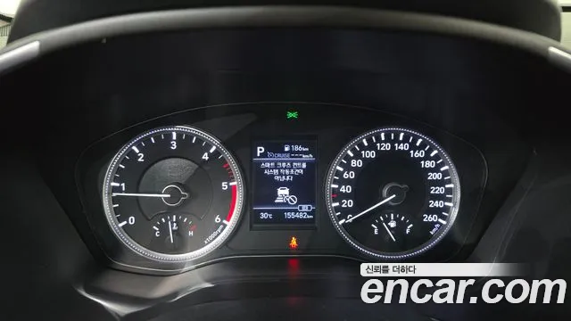 Hyundai Santa Fe 2018 thumb 8