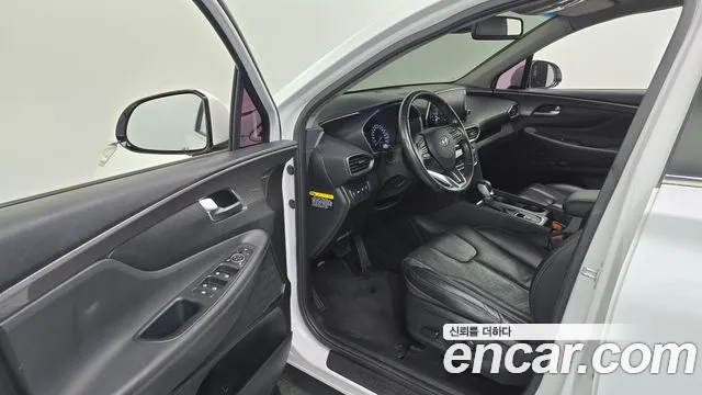 Hyundai Santa Fe 2018 thumb 2
