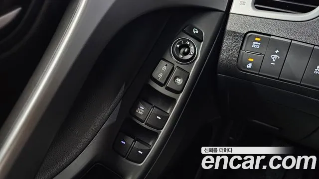 Hyundai Elantra 2015 thumb 11