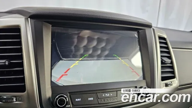 KGM Rexton 2018 thumb 6