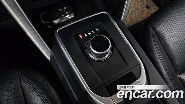 Land Rover Discovery Sport 2017 thumb 3