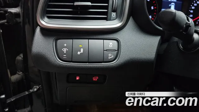 Kia Sorento 2018 thumb 4