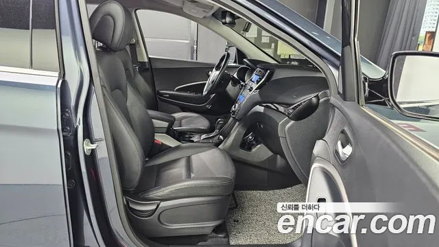 Hyundai Санта Фе 2014 thumb 5