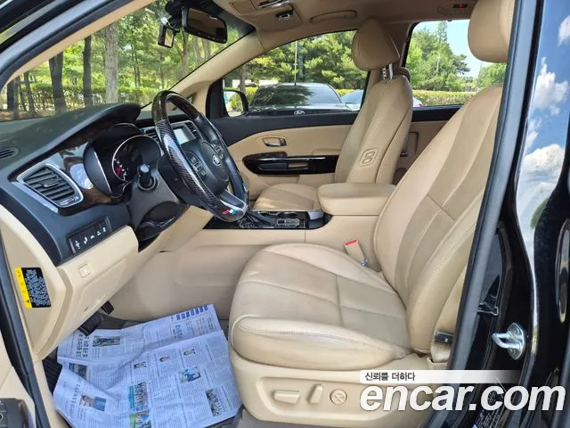 Kia Carnival 2019 thumb 7