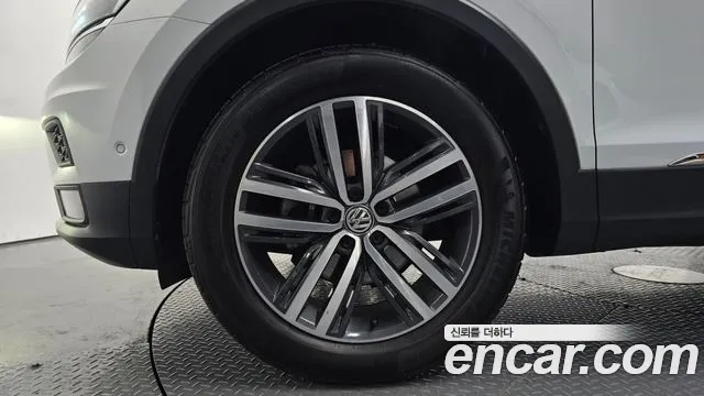 Volkswagen Tiguan Allspace 2020 thumb 10