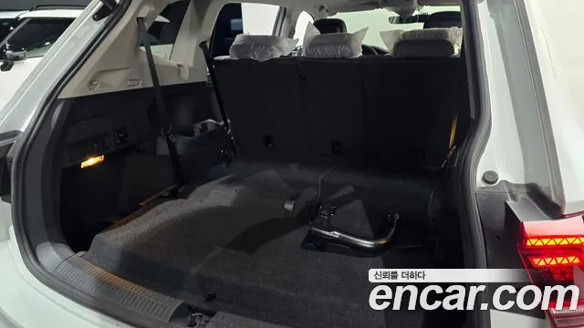 Volkswagen Tiguan Allspace 2020 thumb 2