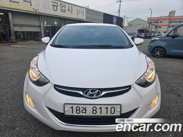 Hyundai Avante 2013 thumb 6