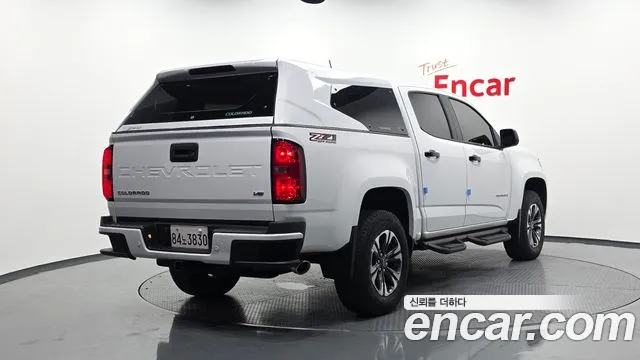 Chevrolet Colorado 2022 thumb 4