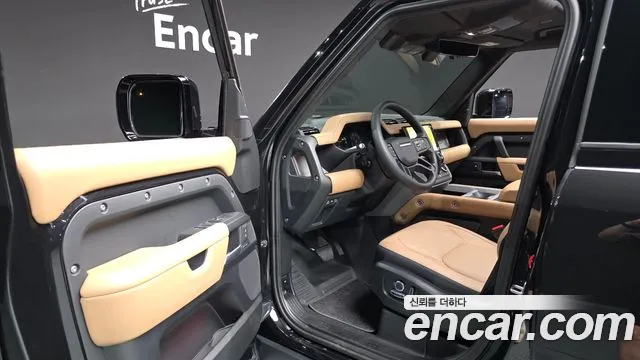Land Rover Defender 2026 thumb 5