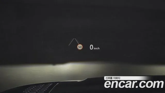 Land Rover Defender 2026 thumb 4