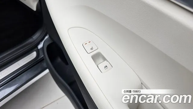 Hyundai Grandeur 2022 thumb 2