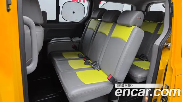 Hyundai Staria 2019 thumb 7
