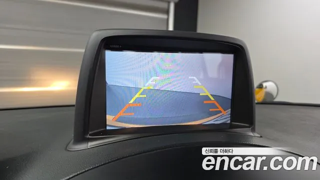 Hyundai Staria 2019 thumb 8