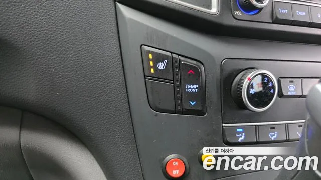 Hyundai Staria 2019 thumb 11