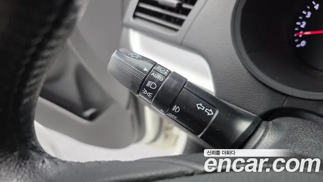 Kia Morning 2011 thumb 10