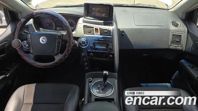 KGM Korando 2013 thumb 5