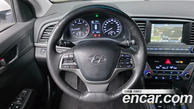 Hyundai Avante 2016 thumb 3