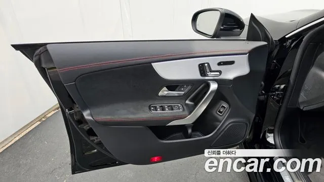 Mercedes-Benz A-Класс 2022 thumb 11