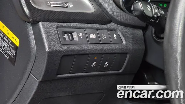 Hyundai Santafe 2015 thumb 6