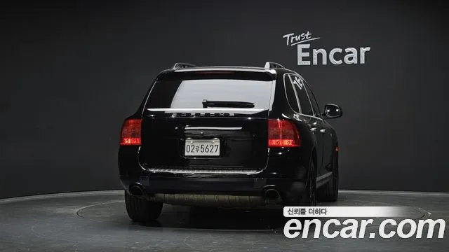 Porsche Cayenne 2004 thumb 5