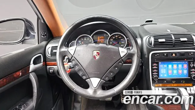 Porsche Cayenne 2004 thumb 2