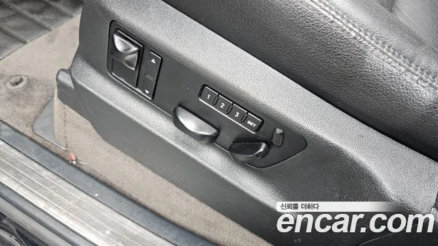 Porsche Cayenne 2004 thumb 6