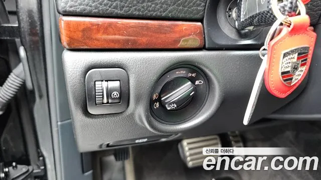 Porsche Cayenne 2004 thumb 7